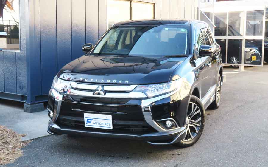 【ご成約】三菱アウトランダー
