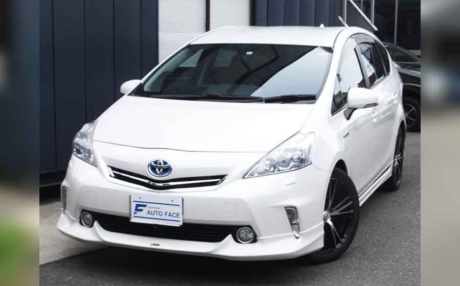 【ご成約】トヨタプリウスアルファ