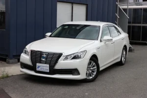 【ご成約】トヨタクラウンハイブリッド