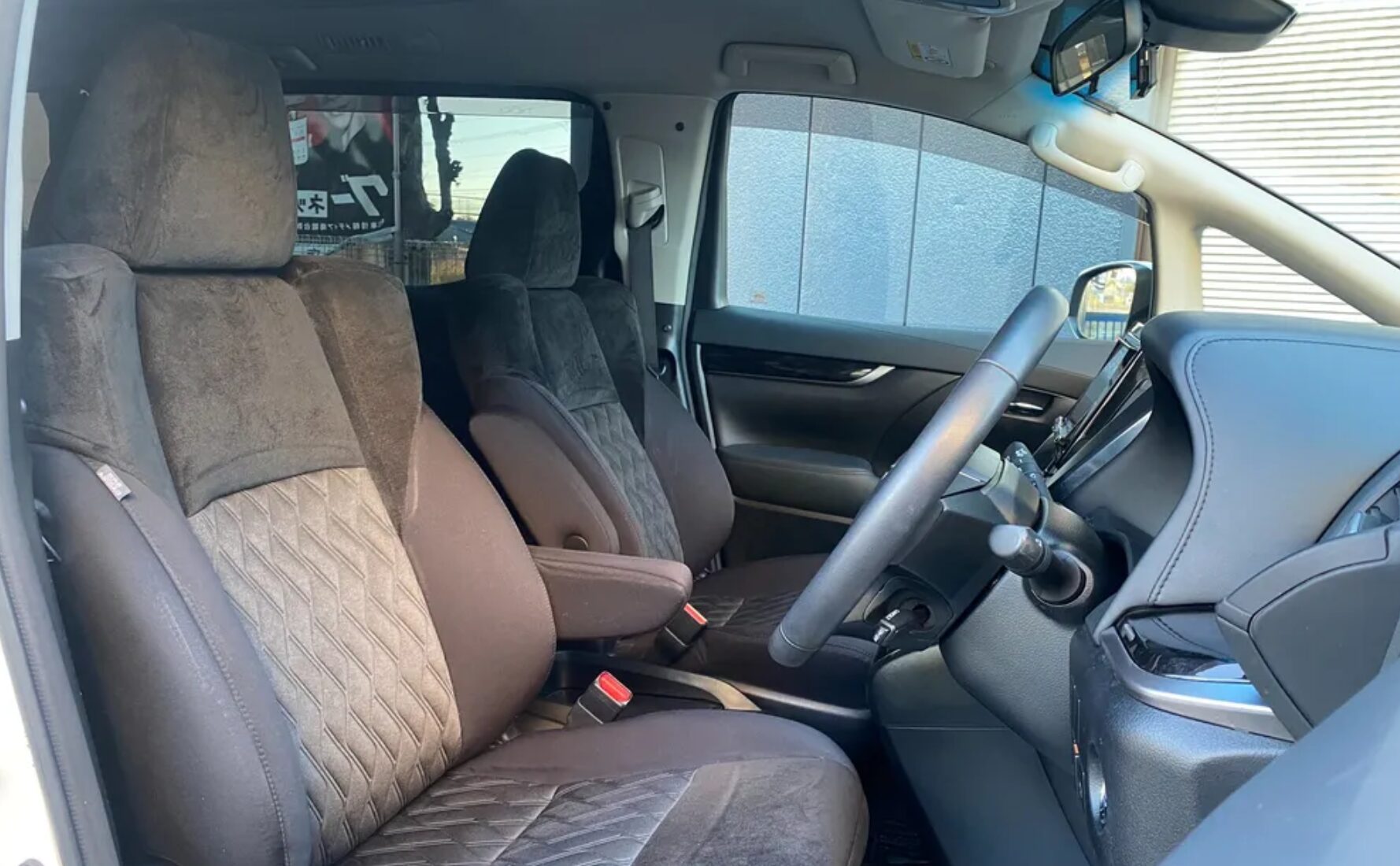 トヨタヴェルファイア