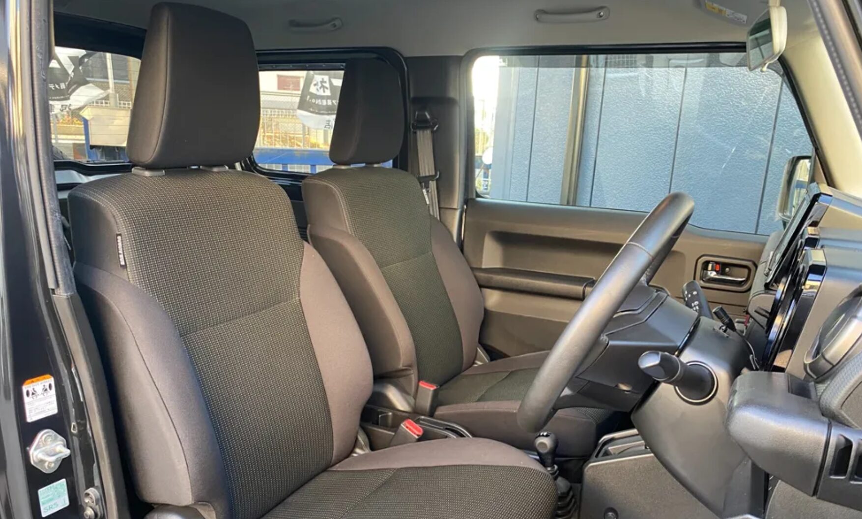 スズキジムニーシエラ