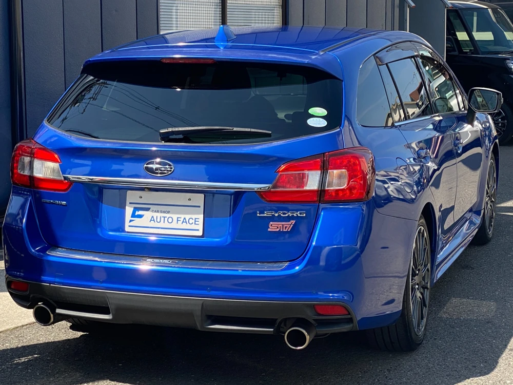 スバルレヴォーグ