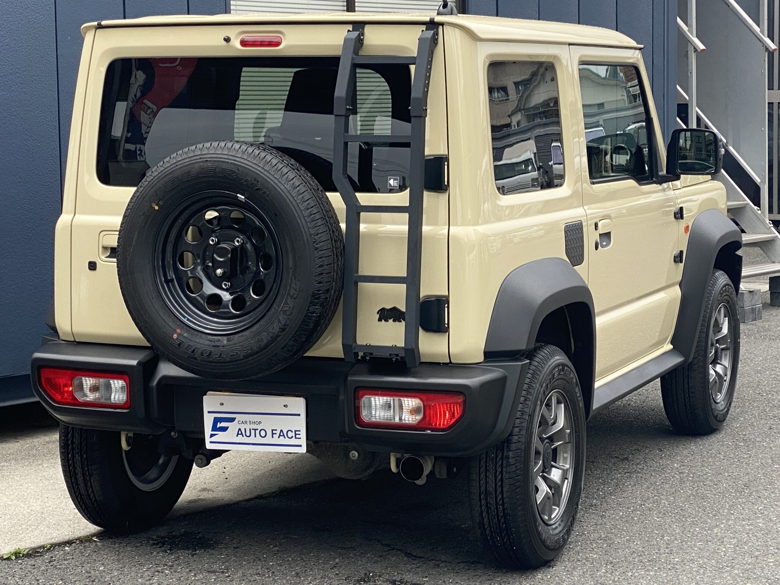 スズキジムニーシエラ