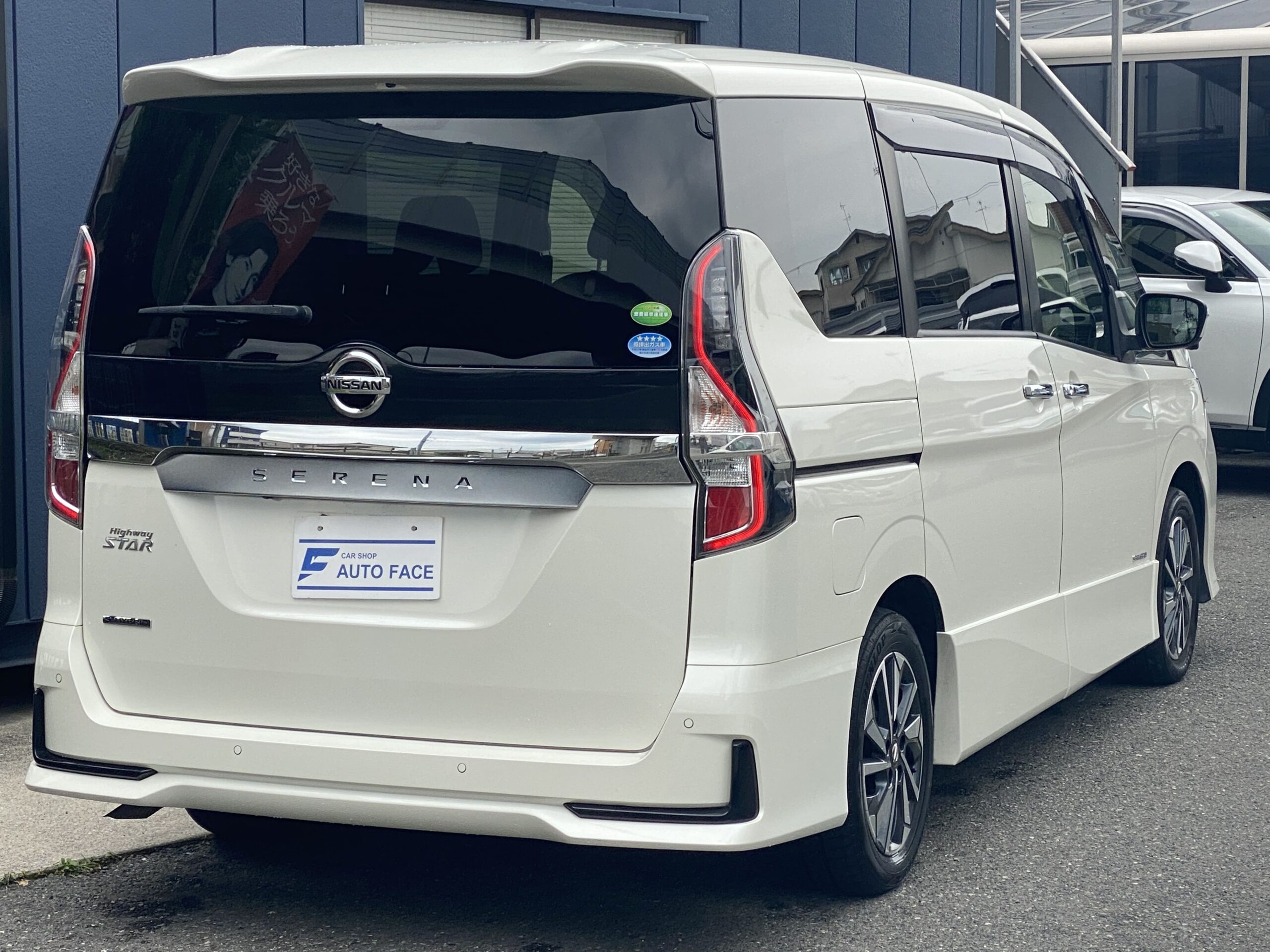 日産セレナ